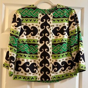 Per Se Green and Black Boxy Graphic Blouse